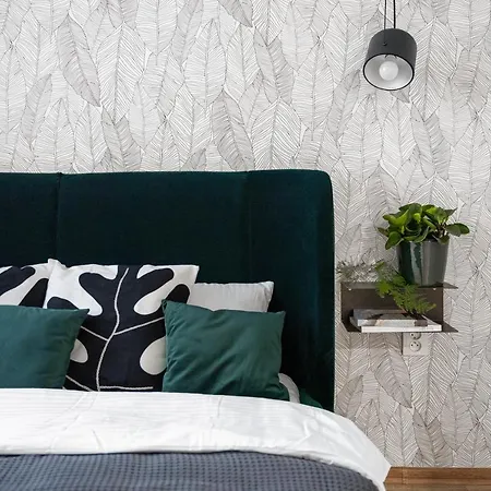 Apartment Enjoy Downtown Boutique #13 By Goodnite Cz *
