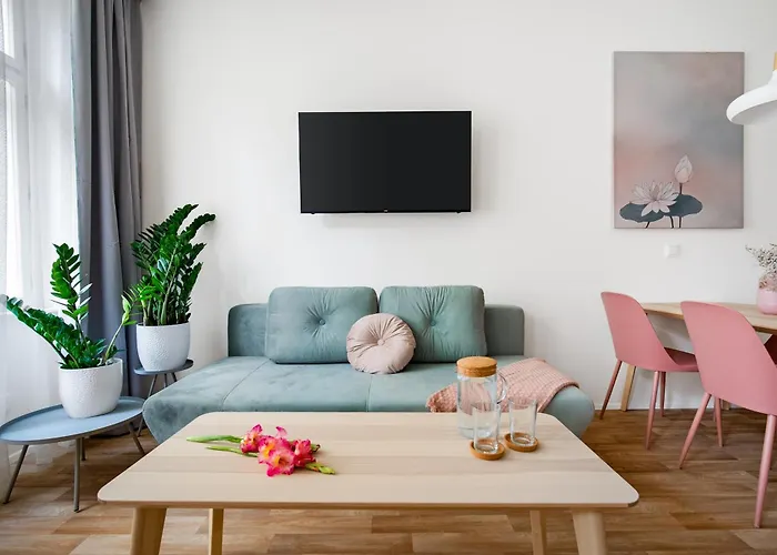 Apartamento Enjoy Downtown Boutique #13 By Goodnite Cz *